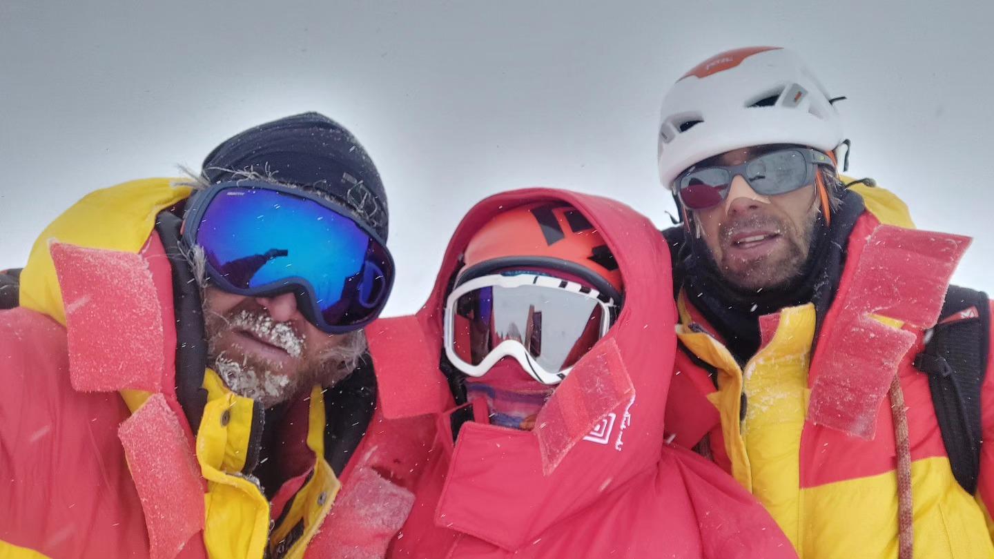 Najwyższy szczyt Ameryki Północnej, Denali, został zdobyty przez radomian. O osiągnięciu poinformował Andrzej Myrta. Teraz czas na bezpieczny powrót.