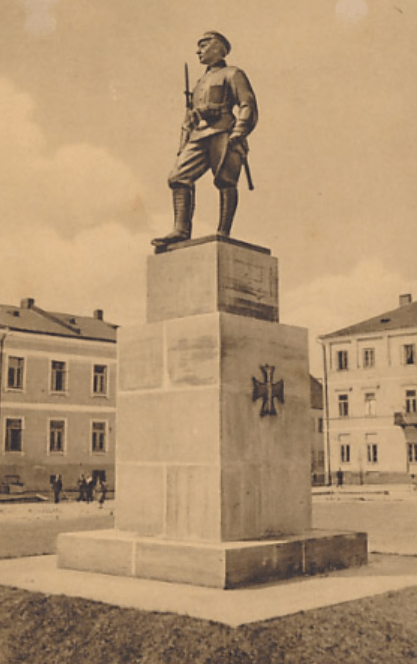 Oryginalny pomnik Czynu Legionów. Widok z lat 30. XX w.