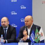Enea Wytwarzanie zawarła z Radomiakiem Radom aneks do obowiązującej umowy sponsoringowej, który pozwoli na zwiększenie świadczeń dla sponsora, a klubowi zapewni stabilne warunki do rozwoju sportowego.