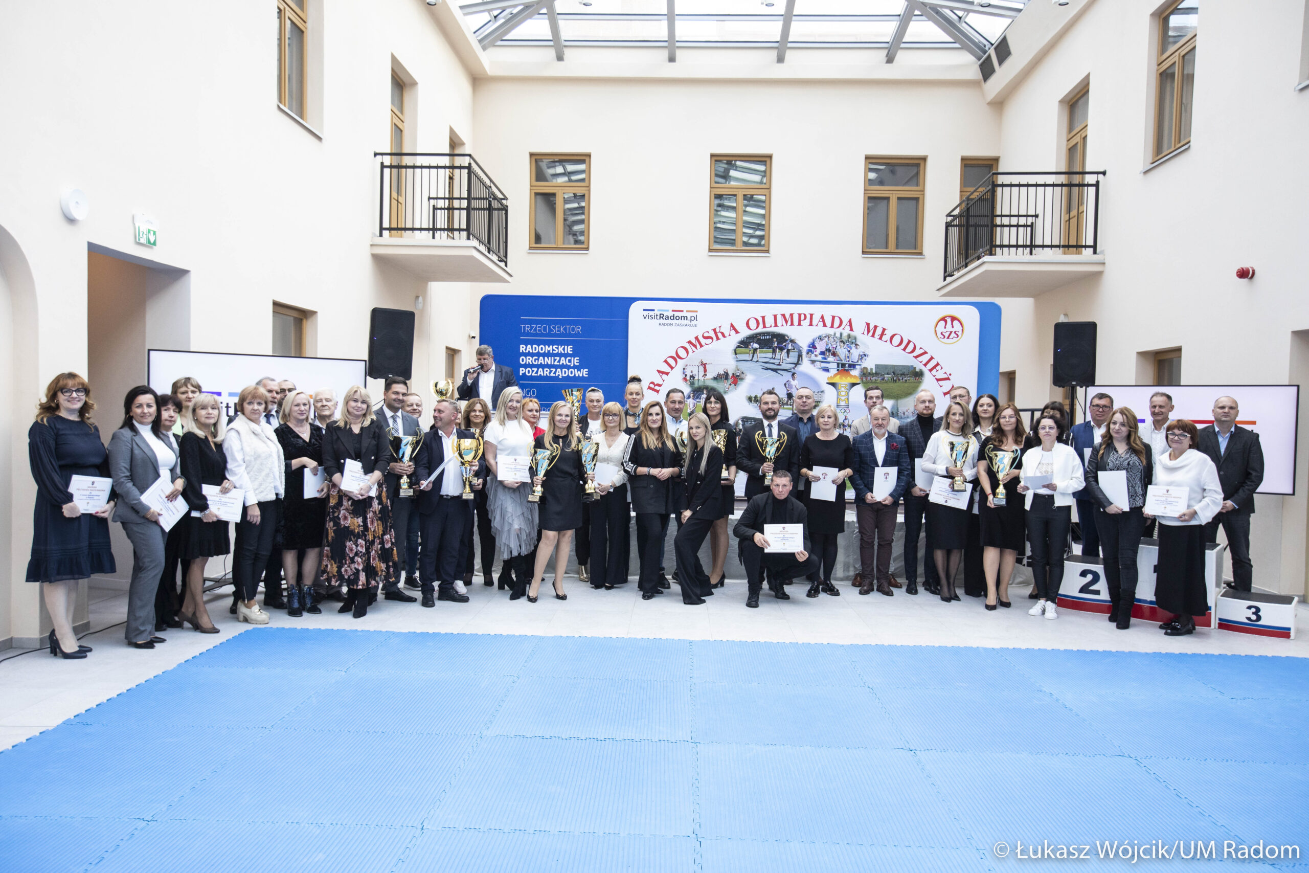 Finaliści Radomskiej Olimpiady Młodzieży nagrodzeni! W ubiegłym roku szkolnym w wydarzeniu wzięło udział blisko siedem tysięcy uczniów.