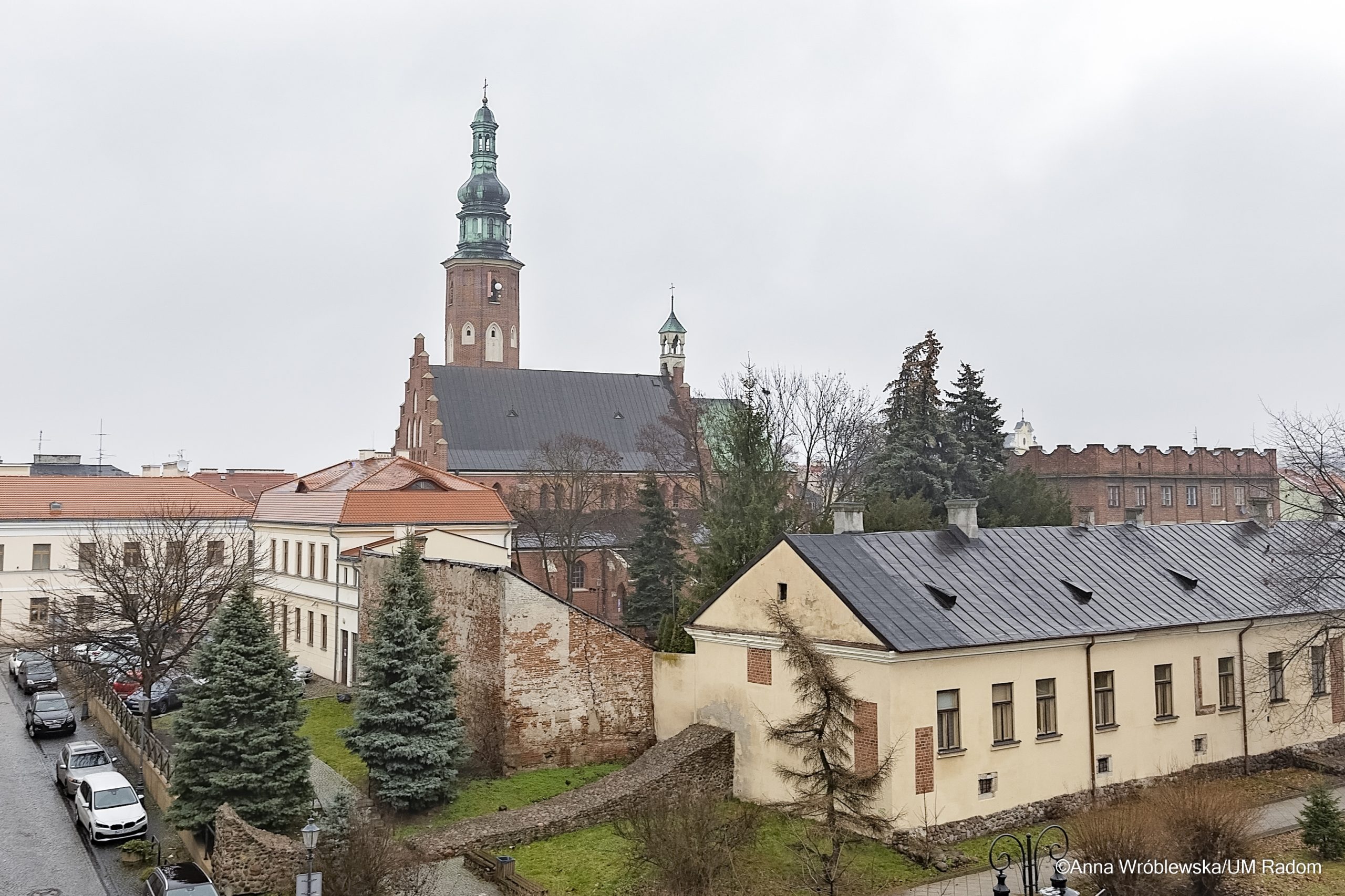 Radomski projekt znalazł się w gronie najlepiej ocenionych w naborze do Projektu Partnerskiego „Dziedzictwo kulturowe w rewitalizacji”, realizowanego przez Narodowy Instytut Dziedzictwa. Co istotne, Radom to jedyna gmina z województwa mazowieckiego, która otrzyma specjalistyczne wsparcie w ramach tego przedsięwzięcia.
