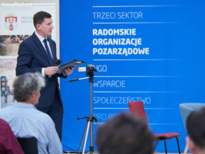 W środę, 4 czerwca, w ramach obchodów Radomskiego Czerwca ’76, odbyły się uroczystości poświęcone pamięci ojca Huberta Czumy SJ – jezuity, duszpasterza więźniów politycznych PRL, kapelana, społecznika i honorowego obywatela Radomia, Lublina oraz Szczecina.