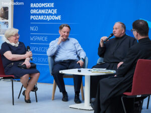 W środę, 4 czerwca, w ramach obchodów Radomskiego Czerwca ’76, odbyły się uroczystości poświęcone pamięci ojca Huberta Czumy SJ – jezuity, duszpasterza więźniów politycznych PRL, kapelana, społecznika i honorowego obywatela Radomia, Lublina oraz Szczecina.