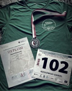 W miniony weekend, 5–6 lipca 2025 roku, w Gorzowie Wielkopolskim odbyły się 35. Mistrzostwa Polski Masters w Lekkiej Atletyce. W zawodach wzięła udział rekordowa liczba 606 uczestników rywalizujących w 12 kategoriach wiekowych – od 35. roku życia wzwyż, z podziałem co pięć lat.